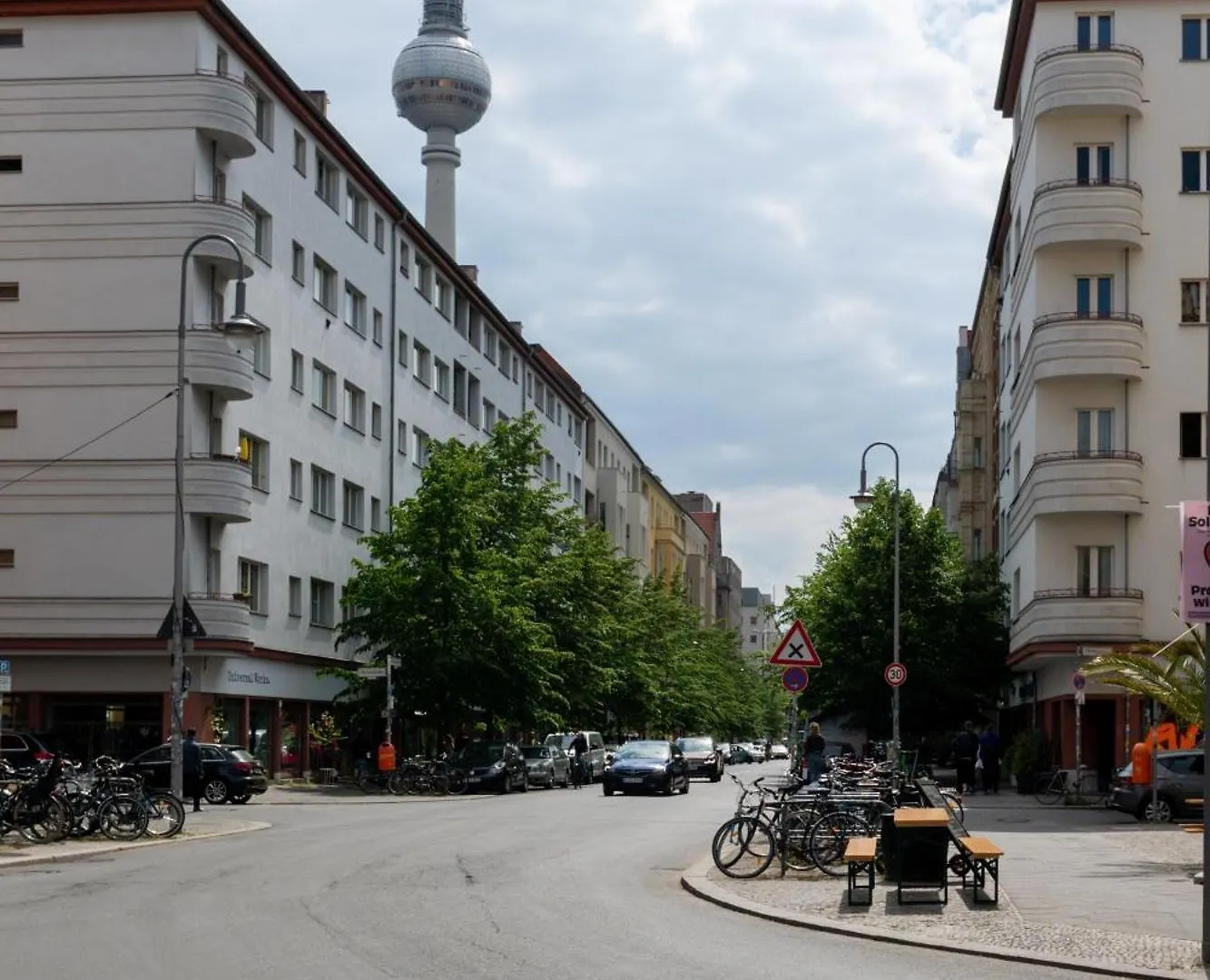 Schoenhouse City Street Berlin