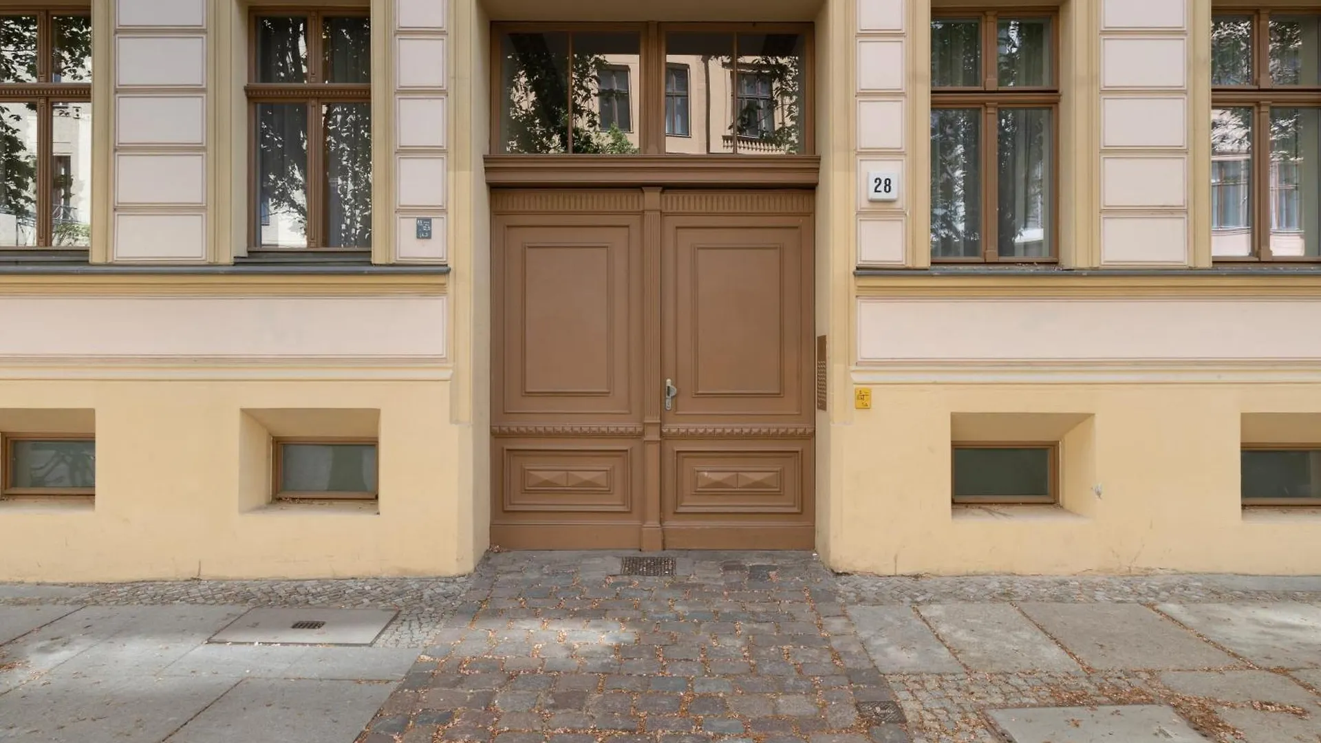 Aparthotel Schoenhouse City Street Berlin Germany